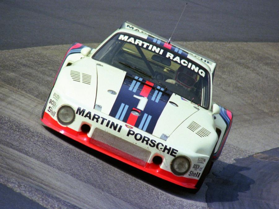  Porsche 935 1976 года  (фото 3 из 12)